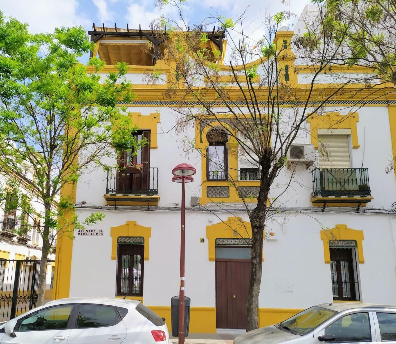 Miraflores 58 Apt - Private Parking Opt Apartment Seville Luaran gambar